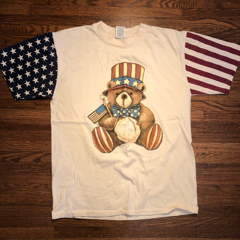 Vintage single stitch patriotic bear tee